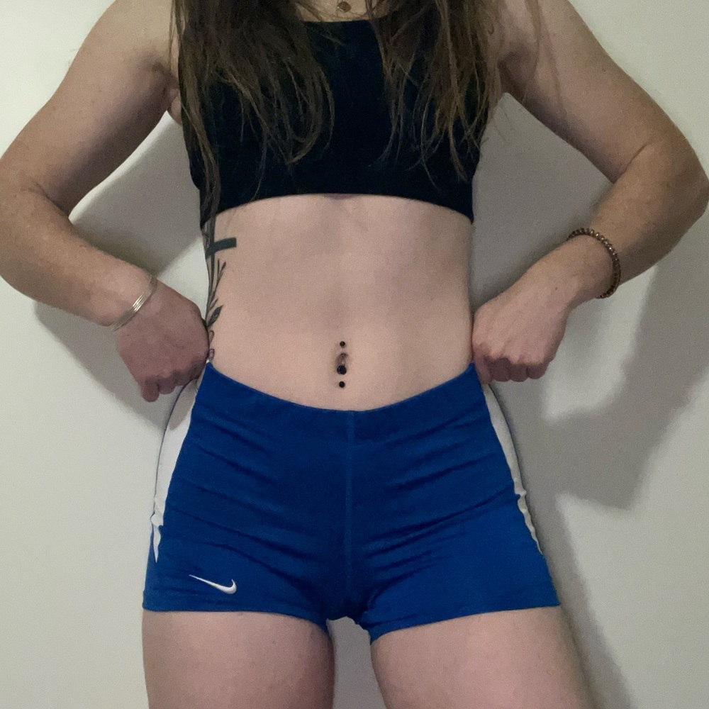 Nike dri-fit spandex size medium